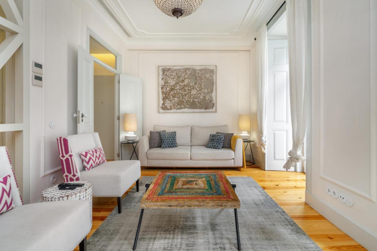 Whome Luxury Stay In Prime Location W/ Ac, Lift & Private Patio Lisboa Екстериор снимка