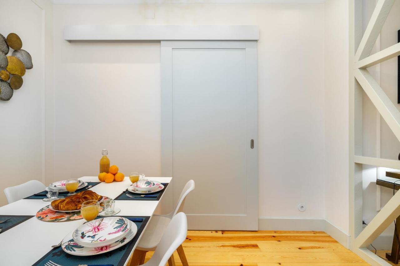 Whome Luxury Stay In Prime Location W/ Ac, Lift & Private Patio Lisboa Екстериор снимка
