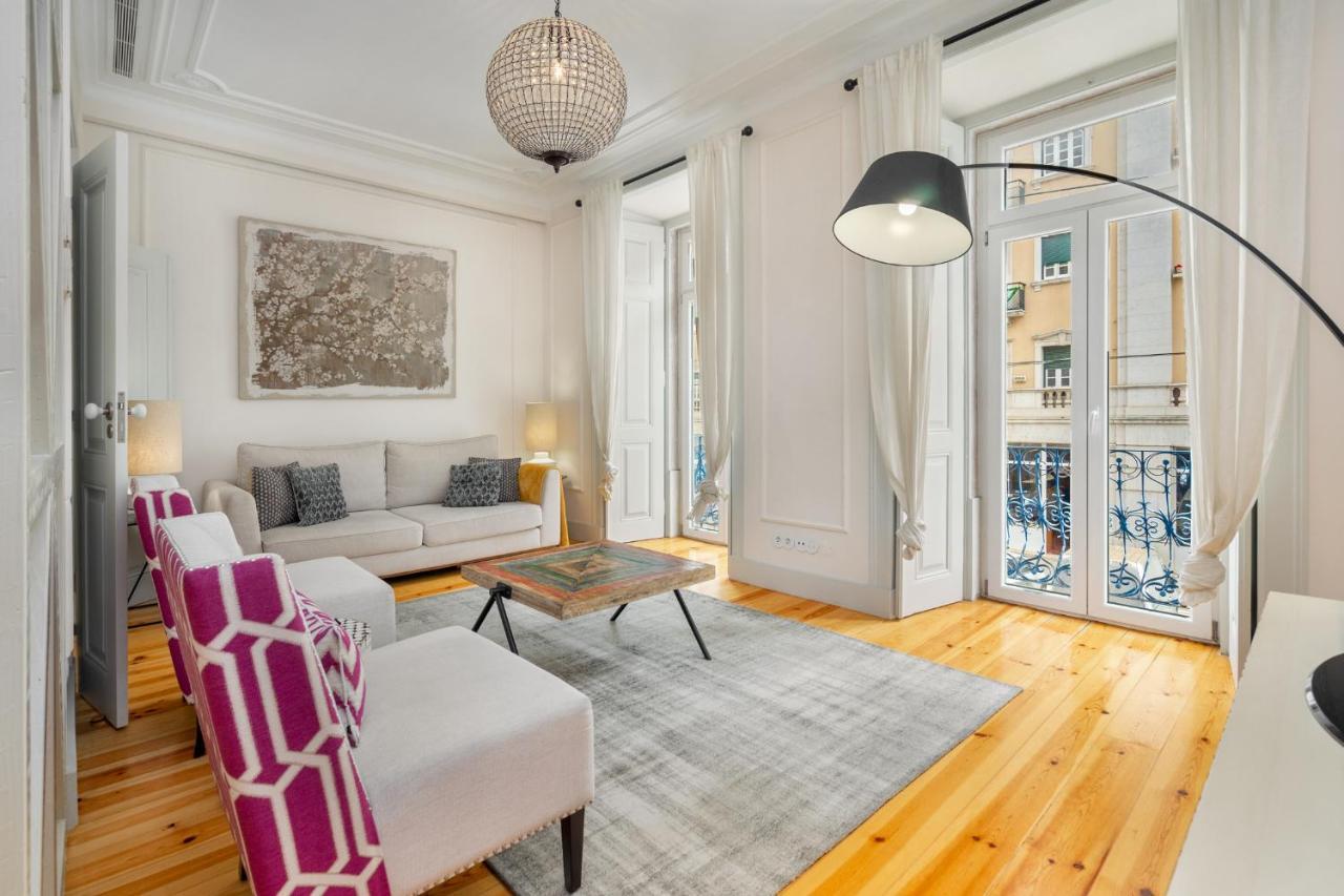 Whome Luxury Stay In Prime Location W/ Ac, Lift & Private Patio Lisboa Екстериор снимка