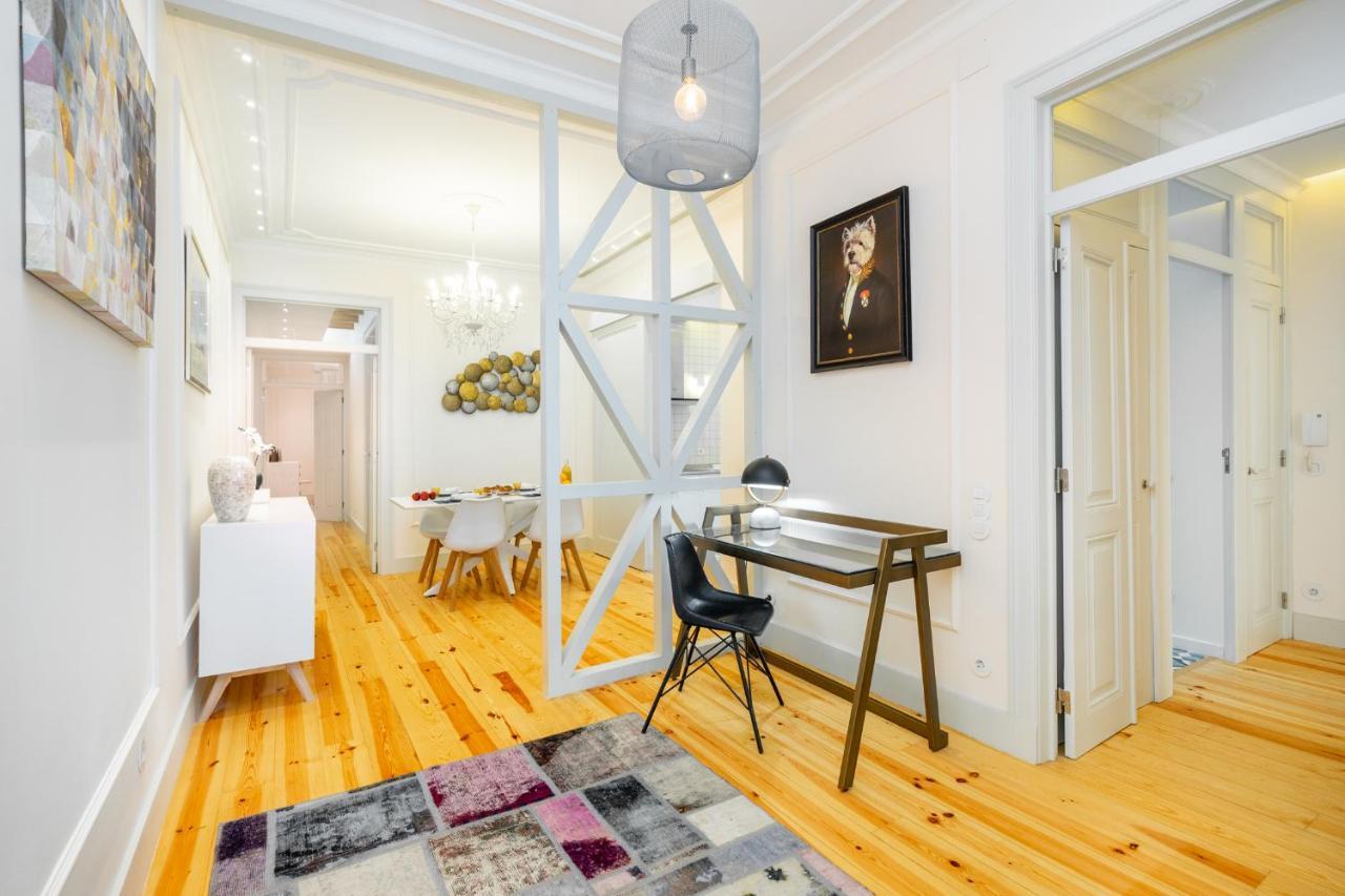 Whome Luxury Stay In Prime Location W/ Ac, Lift & Private Patio Lisboa Екстериор снимка
