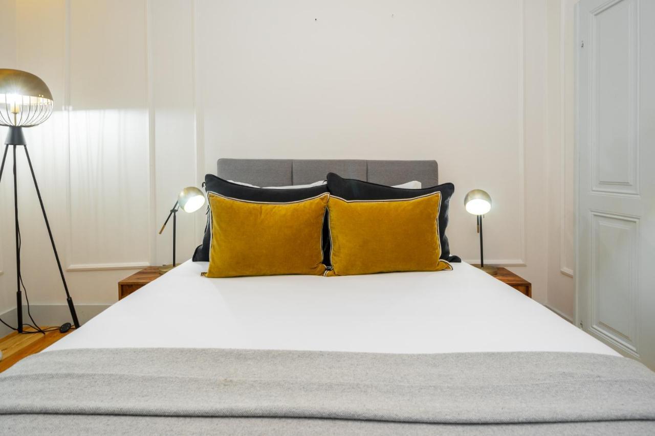 Whome Luxury Stay In Prime Location W/ Ac, Lift & Private Patio Lisboa Екстериор снимка
